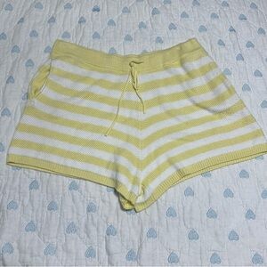 Victoria’s Secret PINK XXL (2X) summer beach shorts - yellow & white striped